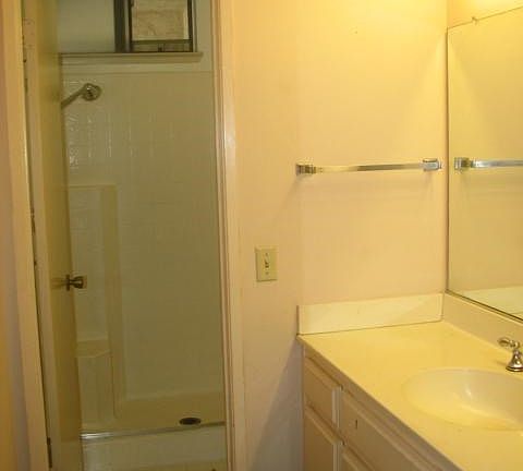 3rd image of 13151 Adeline Ave