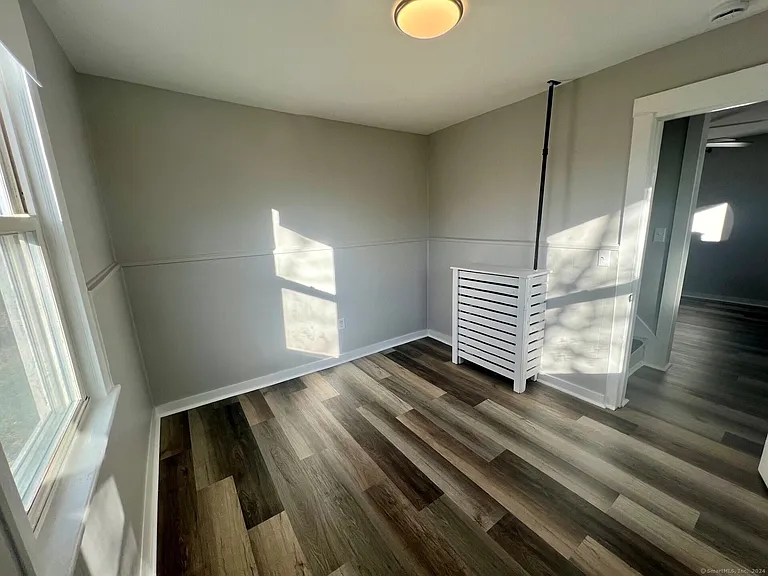 8 Burgeville Ct — Photo 6
