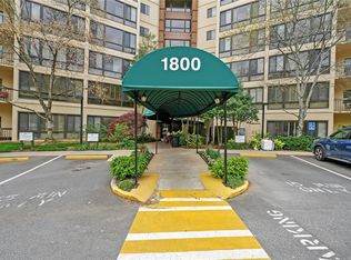 1800 Clairmont Lake A121, Decatur, GA 30033