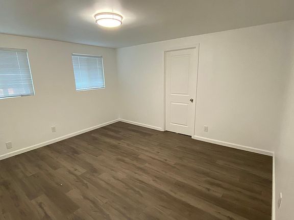 5th image of 1611 Yosemite Dr