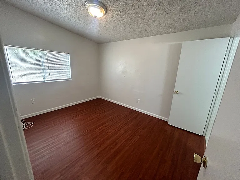 1405 E McWilliams Ave — Photo 19