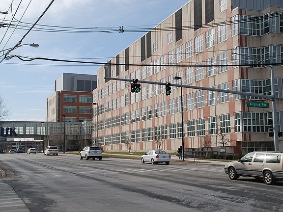 5th image of 165 Virginia Ave #7