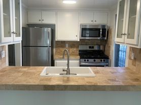 3918 Las Flores Canyon Rd, Malibu, CA