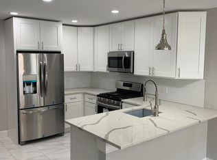 2133 Fernon St, Philadelphia, PA 19145