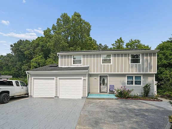 2nd image of 2622 Hingham Ln