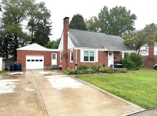 526 Moull St, Newark, OH 43055
