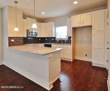 879 3rd Ave S, Jacksonville Beach, FL, 32250