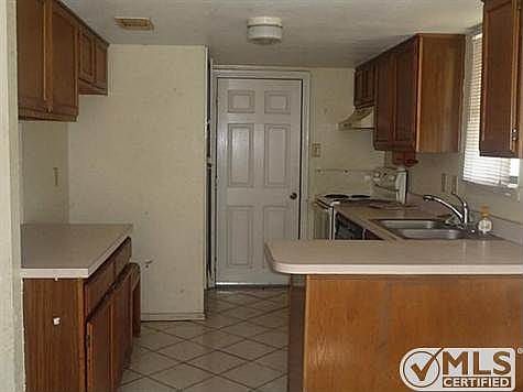 5th image of 13307 Kempwood Ln