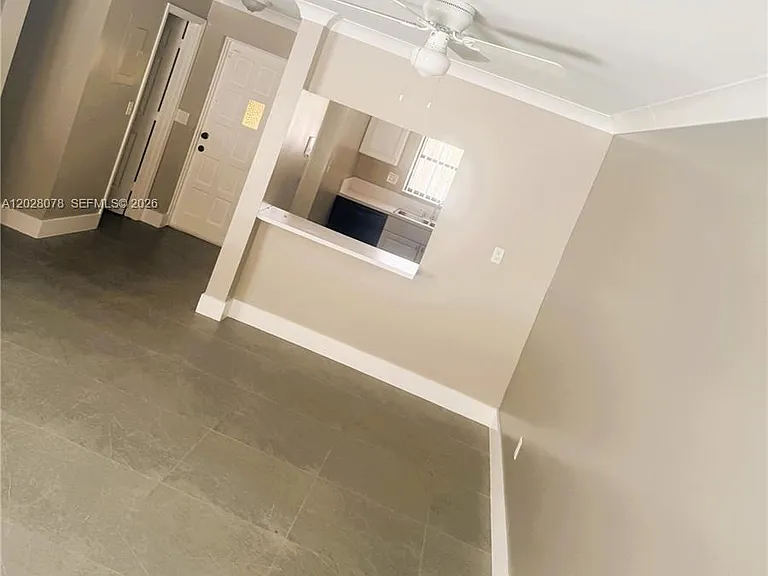 10787 Royal Palm Blvd #5 — Photo 14