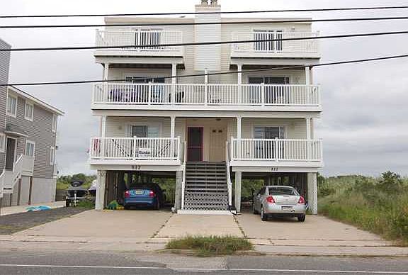 2nd image of 810 Landis Ave