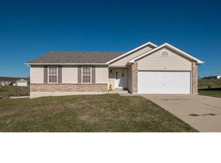 19 Tucker Ct, Winfield, MO 63389