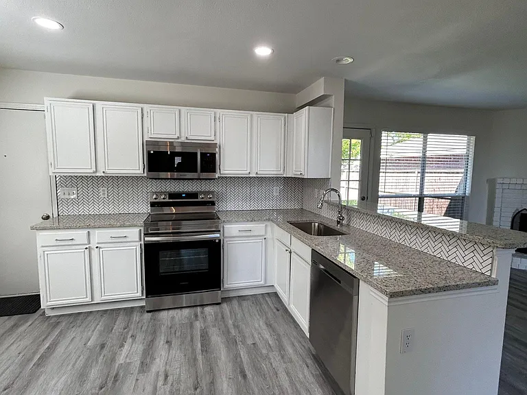 All stainless steel appliances