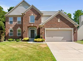 2570 Black Horse Ct NE, Grand Rapids, MI 49505