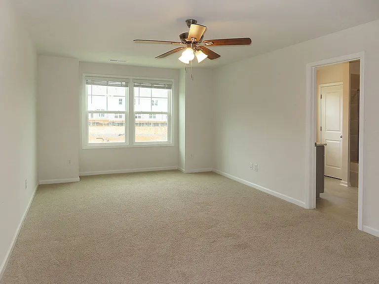 509 Brightleaf Rd — Photo 10