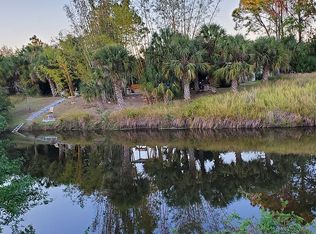 2033 Alliance Ave, North Port, FL 34286