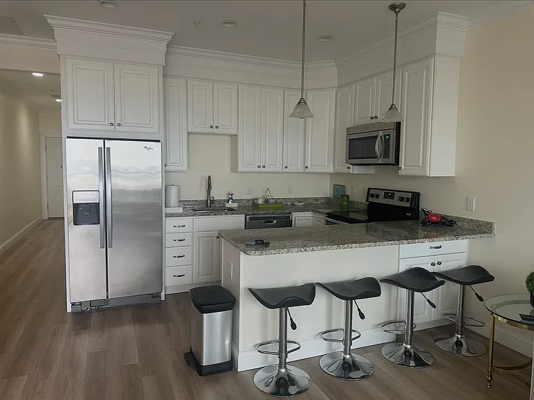 275 Ocean Blvd #203 — Photo 4
