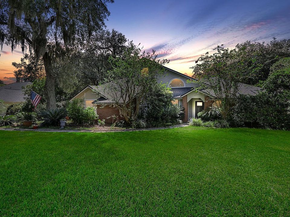 1st image of 1746 Bolton Abbey Dr