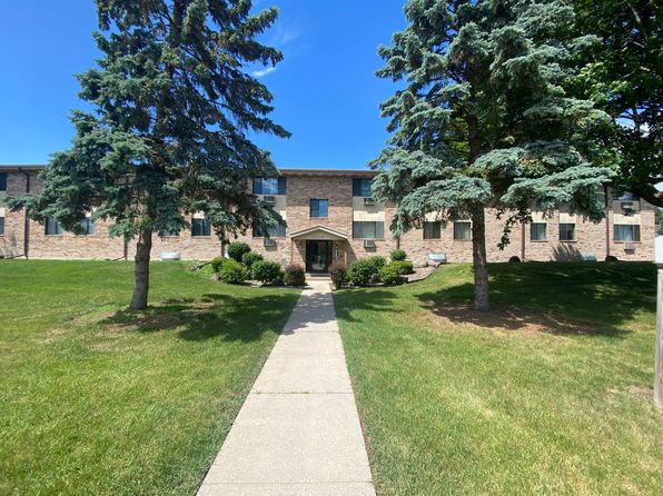 S846, N114W15846 Sylvan Cir APT 204, Germantown, WI 53022