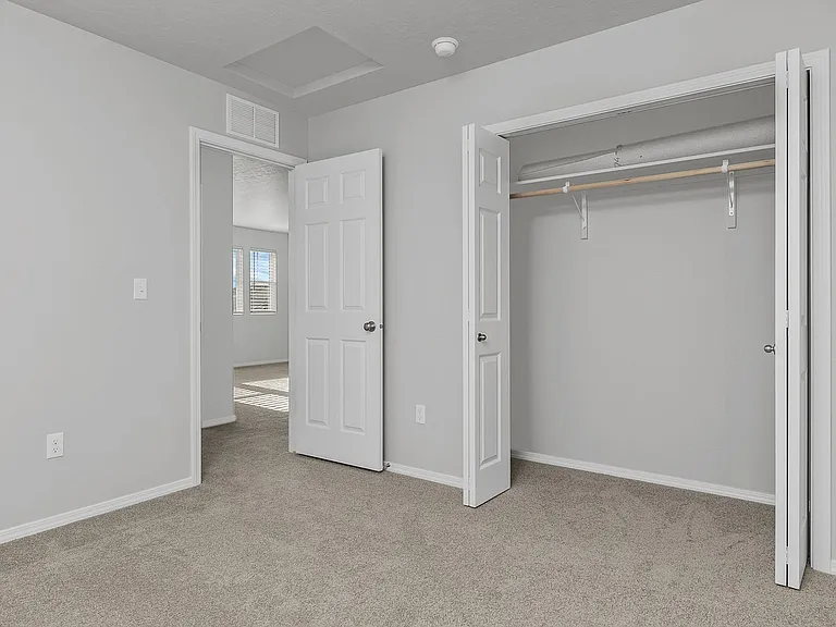 1786 E Kentucky Ave — Photo 17