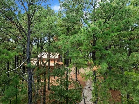 3rd image of 1201 Southern Hills Cir