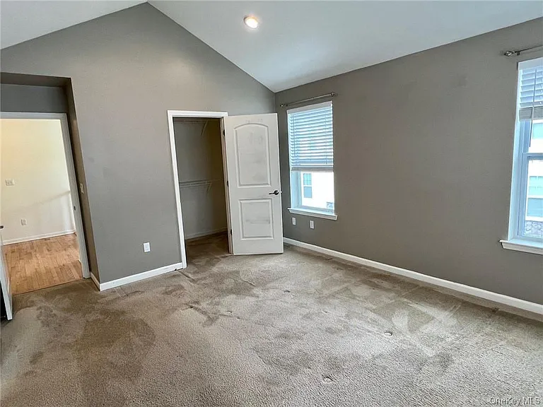 95 Meadow View Dr — Photo 17