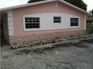 1071 SW 11th Ct, Deerfield Beach, FL 33441