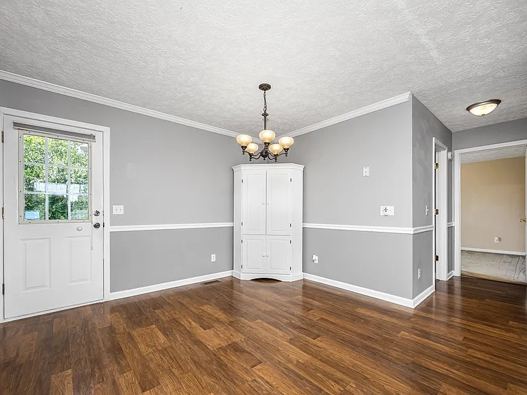 681 Elbethel Rd — Photo 14