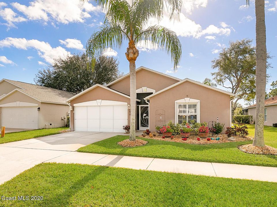 1st image of 879 Villa Dr