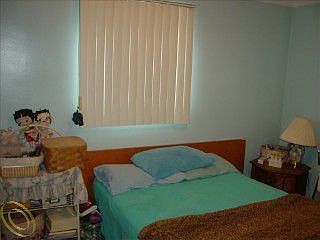 4th image of 25051 Campbell Ave