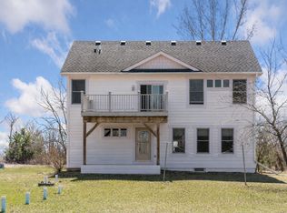 13368 382nd St, Lindstrom, MN 55045