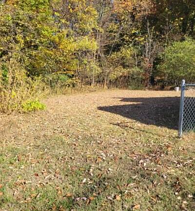 3rd image of 450 Byrd Ln