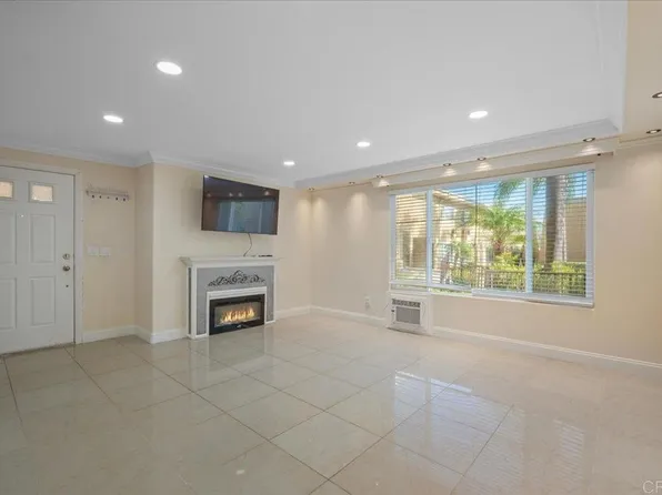 1321 Greenfield Dr Unit 30, El Cajon, CA 92021