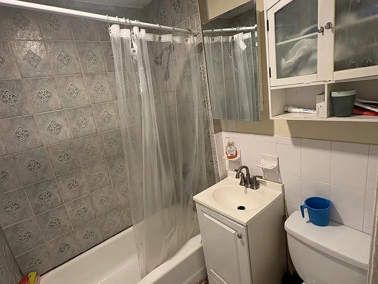 237 Tremont St #2 — Photo 8