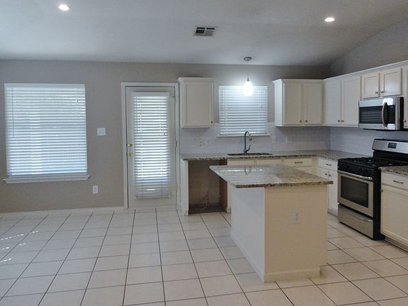 Breakfast Area and Island Kitchen