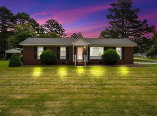606 E Fremont St, Kenly, NC 27542