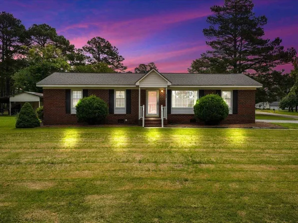 606 E Fremont St, Kenly, NC 27542