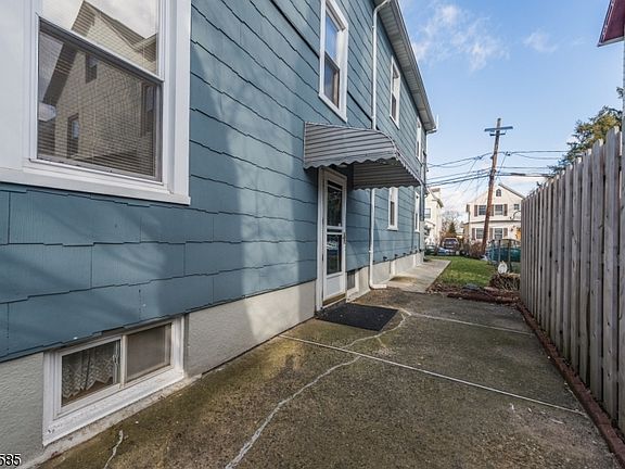 2nd image of 26 Almira St