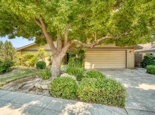 6122 N Orchard St, Fresno, CA