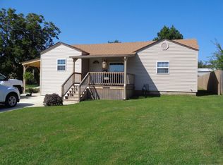 307 E Broadway Ave, Eufaula, OK 74432