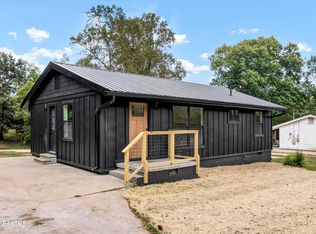 1604 Bradshaw Garden Rd, Knoxville, TN 37912