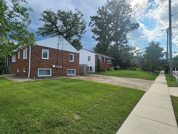 Front Exterior - 4