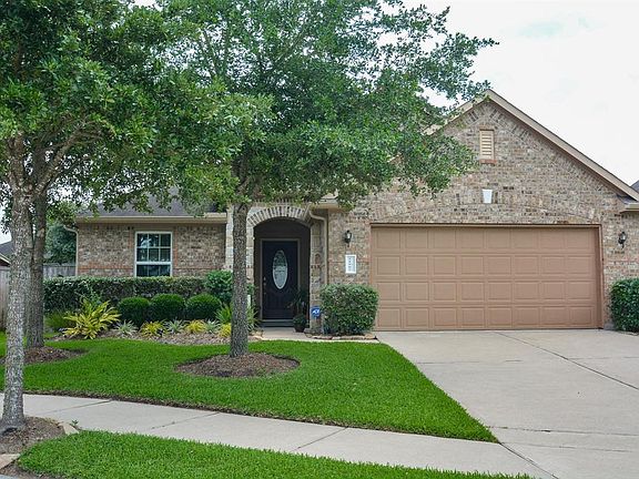 2nd image of 21507 Barrett Knolls Dr