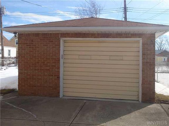 2nd image of 29 Cathedral Ln