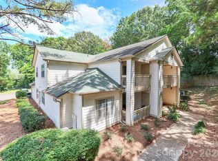 1051 Churchill Downs Ct APT E, Charlotte, NC 28211