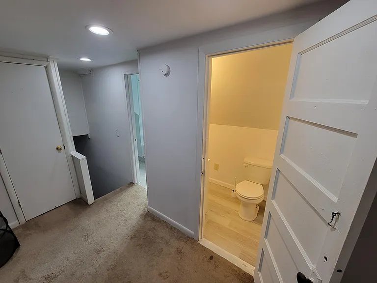 5905 Hampton Blvd — Photo 22