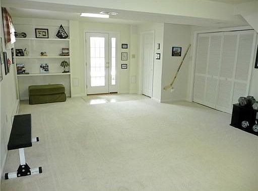 4th image of 5553 Steeplechase Ct