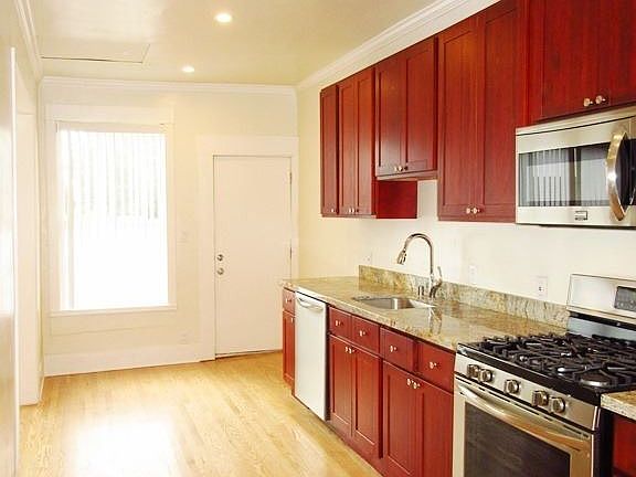 3rd image of 2227 Clement St