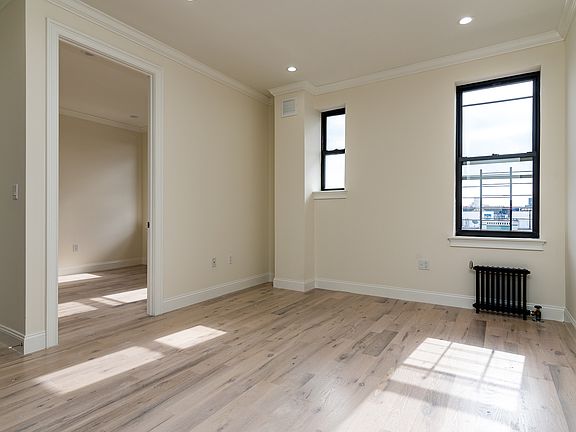 4th image of 946 Bushwick Ave #229