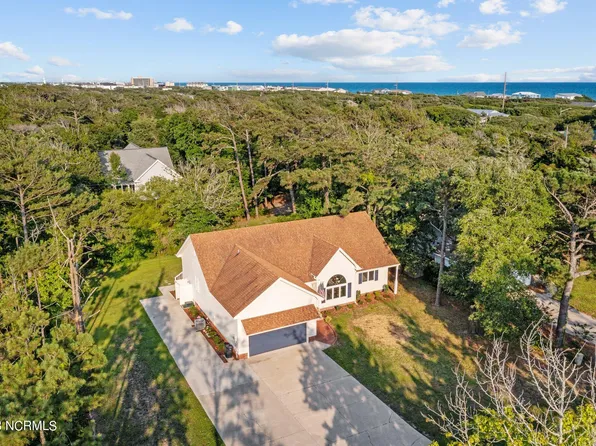 114 Yaupon Road, Pine Knoll Shores, NC 28512