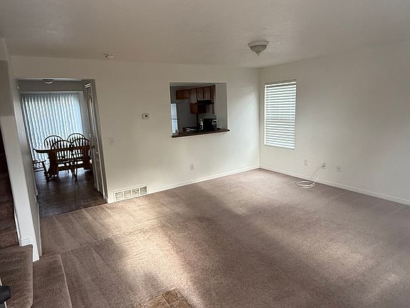 4th image of 4767 S Falkirk Dr